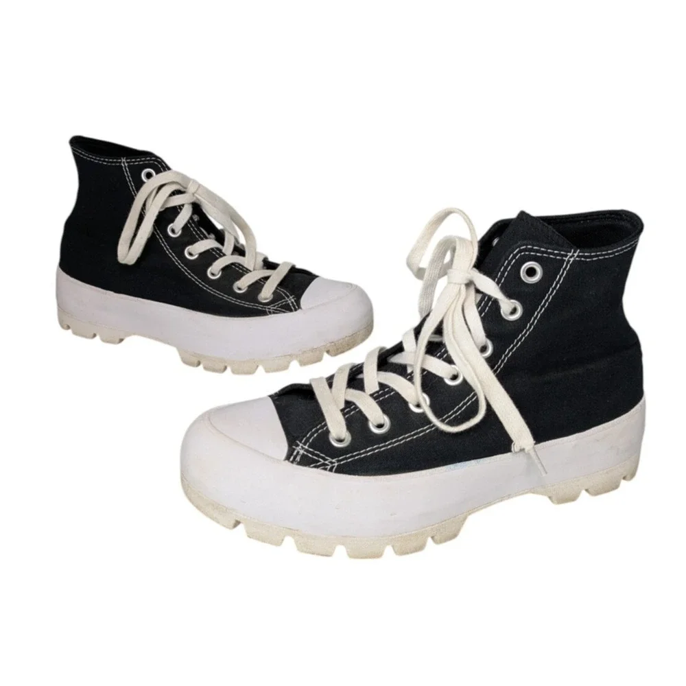 Converse Chuck Taylor All Star Black Lugged Hi Top Sneakers Size 7.5 565901C